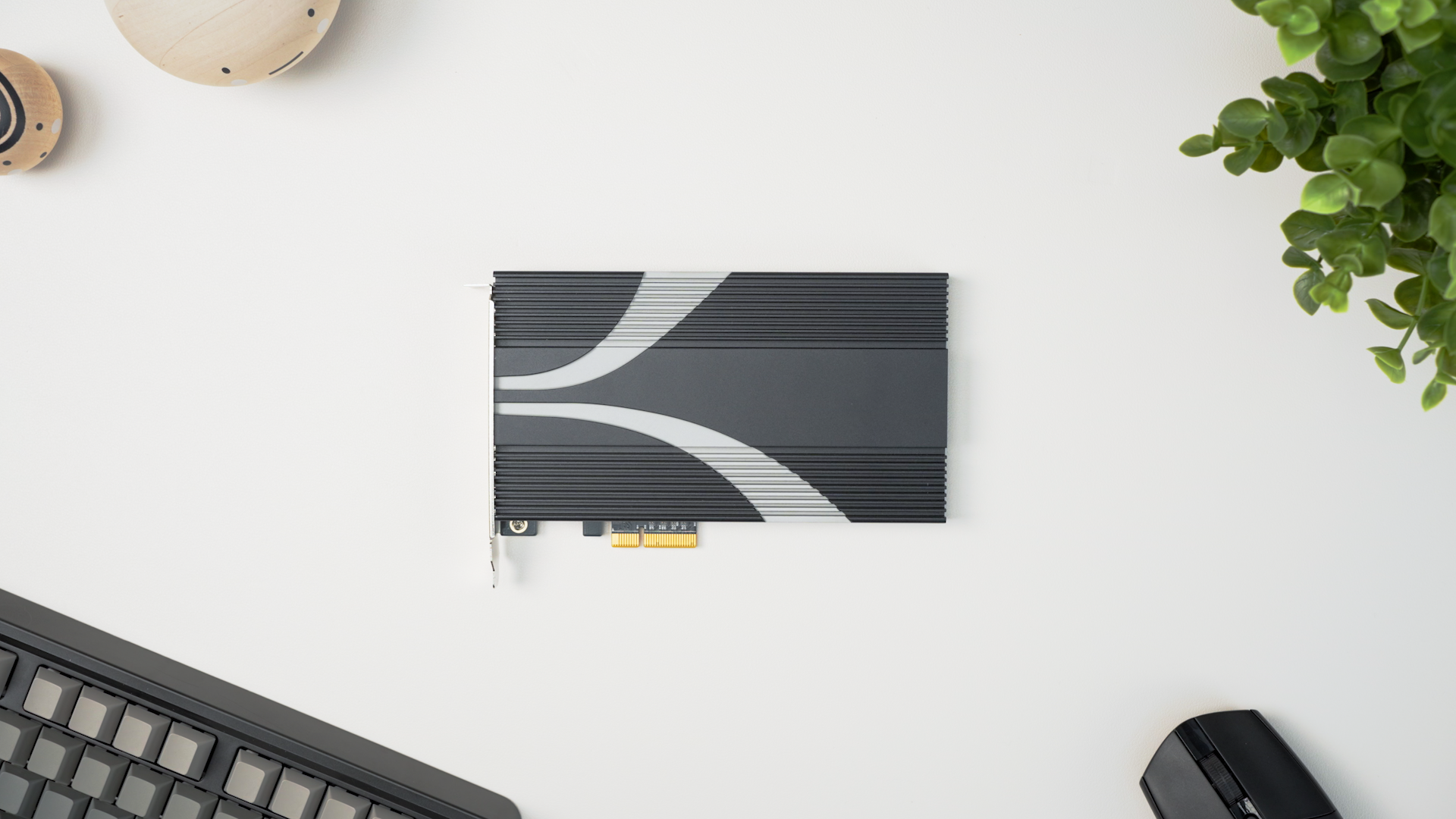 Amazon.com: SABRENT 4-Drive NVMe M.2 SSD to PCIe 3.0 x4 Adapter